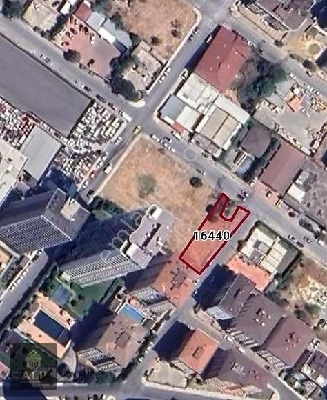 Alp Gayrimenkul'den Ümraniyede Emsal Transferine Uygun Arsa