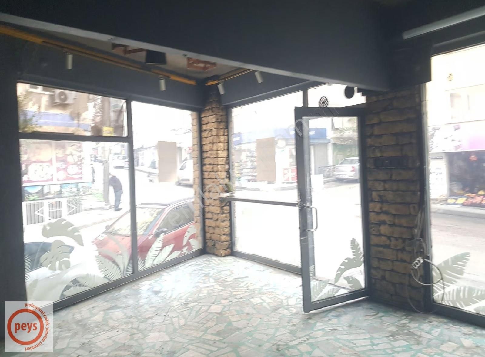 Kiralık Cadde Üstü Köşe Konumda Fırsat Dükkan - Görsel 8