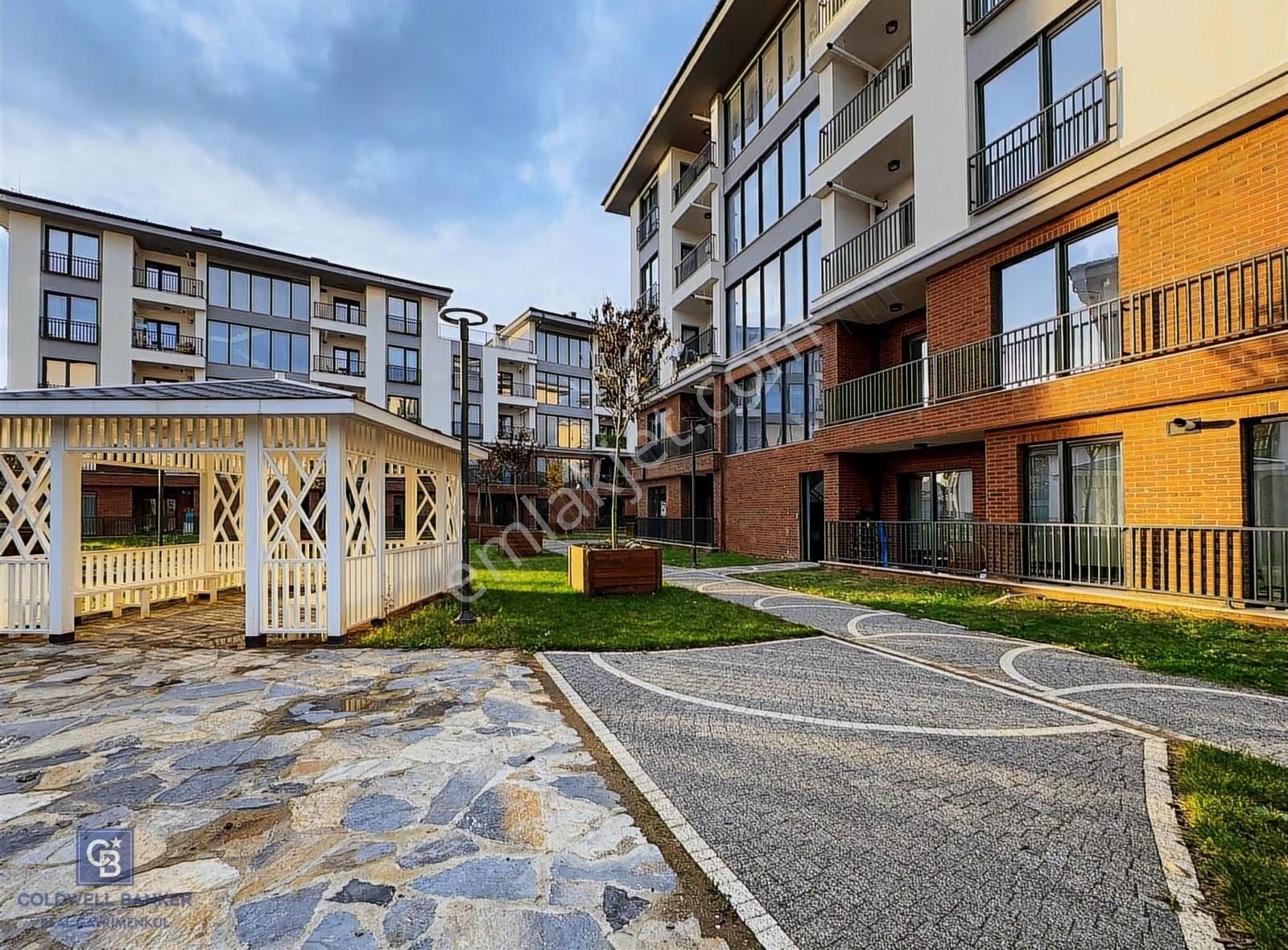 Emlak Konut Tokatköy Projesinde 3+1 Sıfır 137 M2 Kiralık Daire