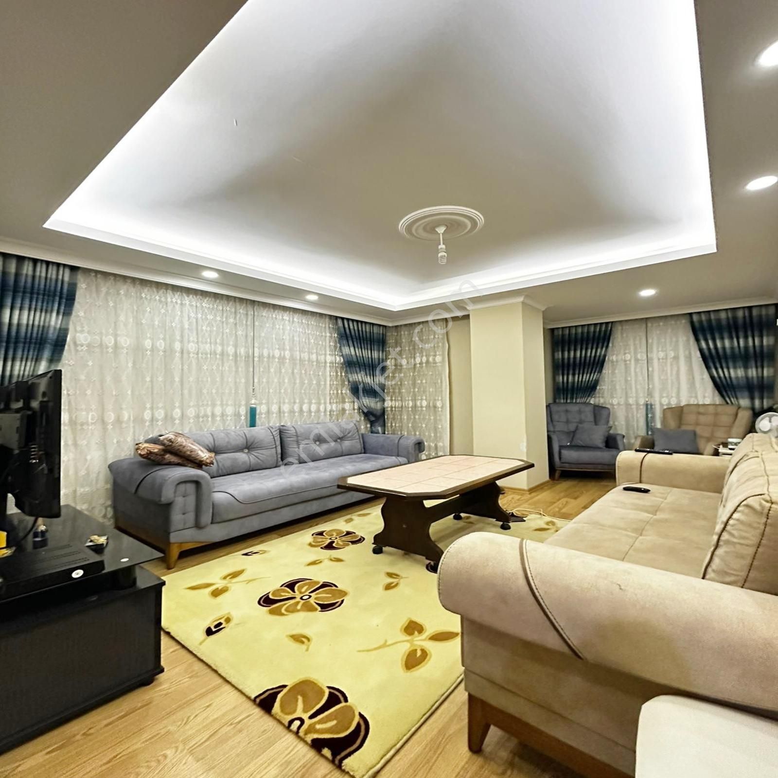 Çekmeköy Yapı Gayrimenkul'den Full Krediye Uygun 2+1 Ara Kat !!