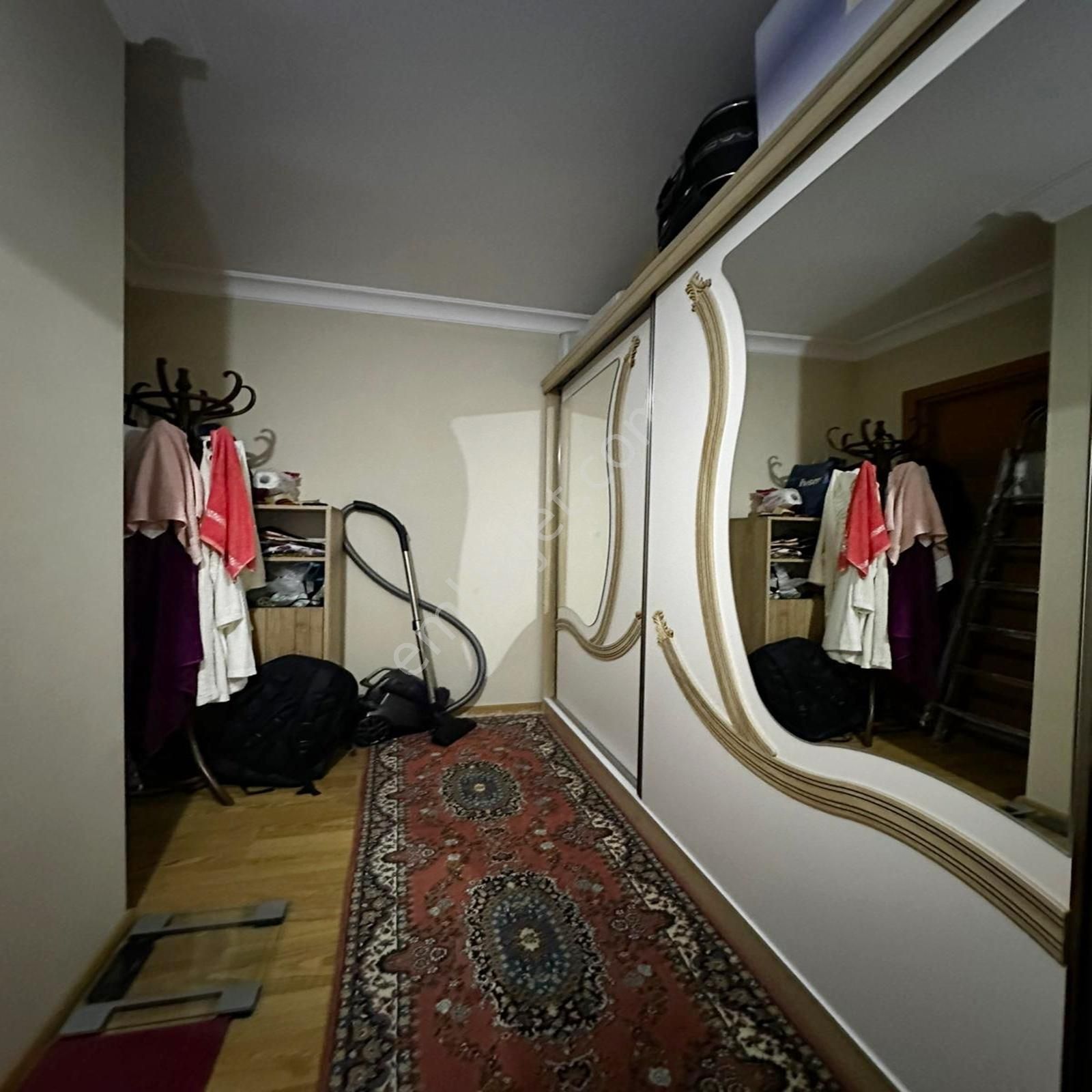 Çekmeköy Yapı Gayrimenkul'den Full Krediye Uygun 2+1 Ara Kat !! - Görsel 2