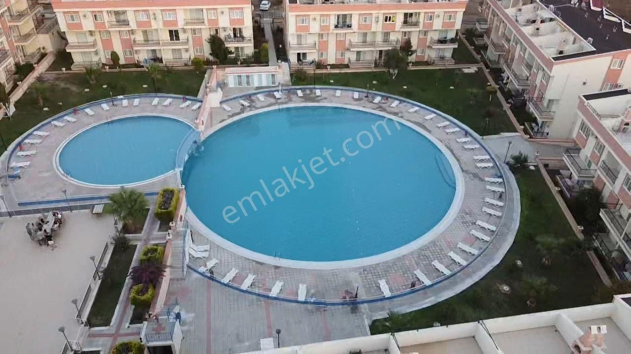 Didimde Muhteşem Bir Sitede Harika Ötesi Konforlu 3+1 Dublex