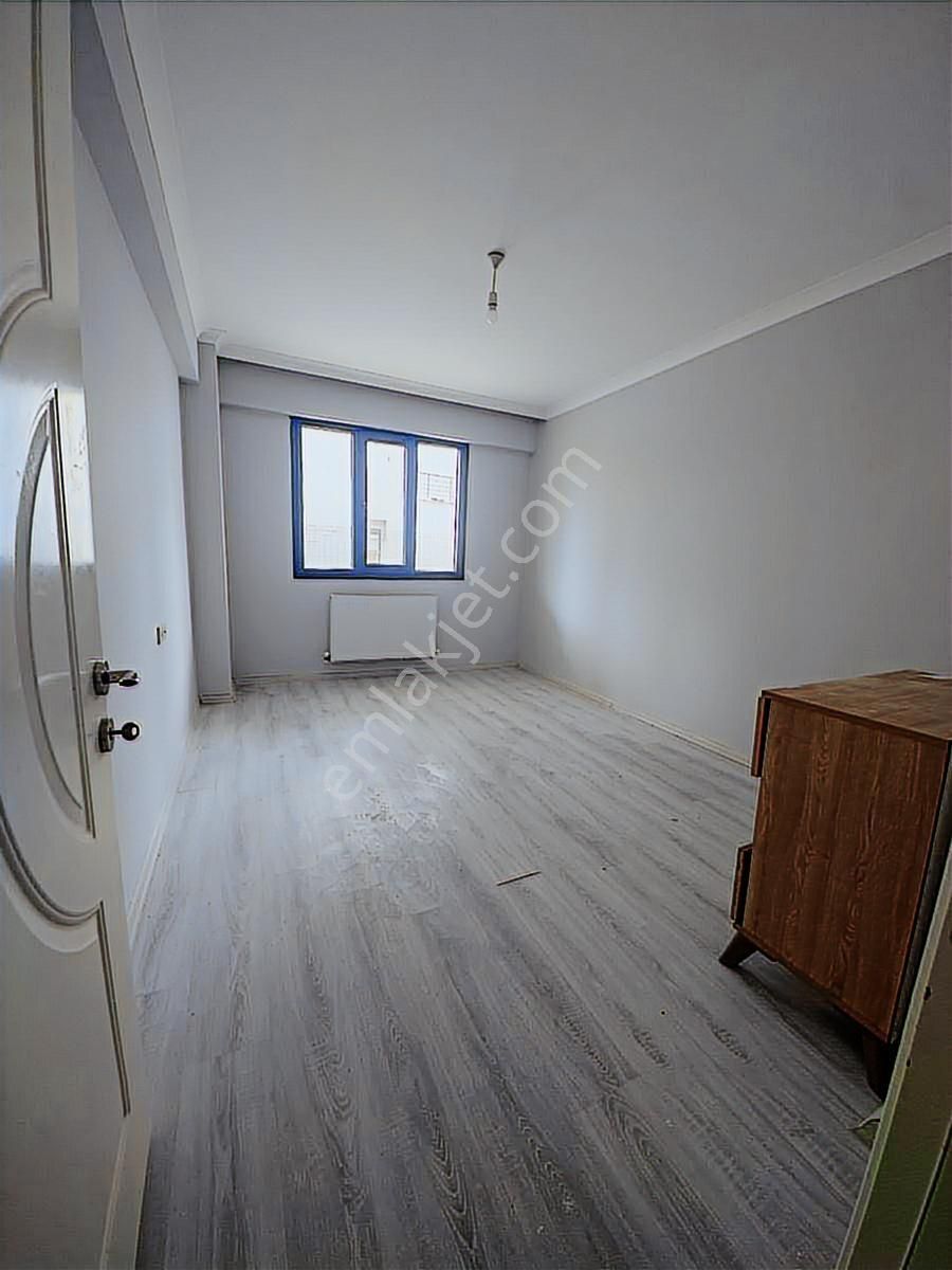 Muradiye Mah Site İçinde 2+1 Satılık Daire - Görsel 12