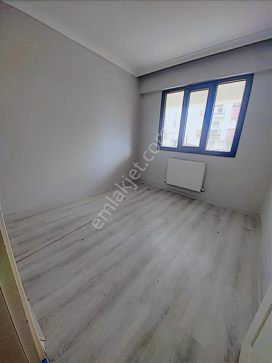 Muradiye Mah Site İçinde 2+1 Satılık Daire - Görsel 4
