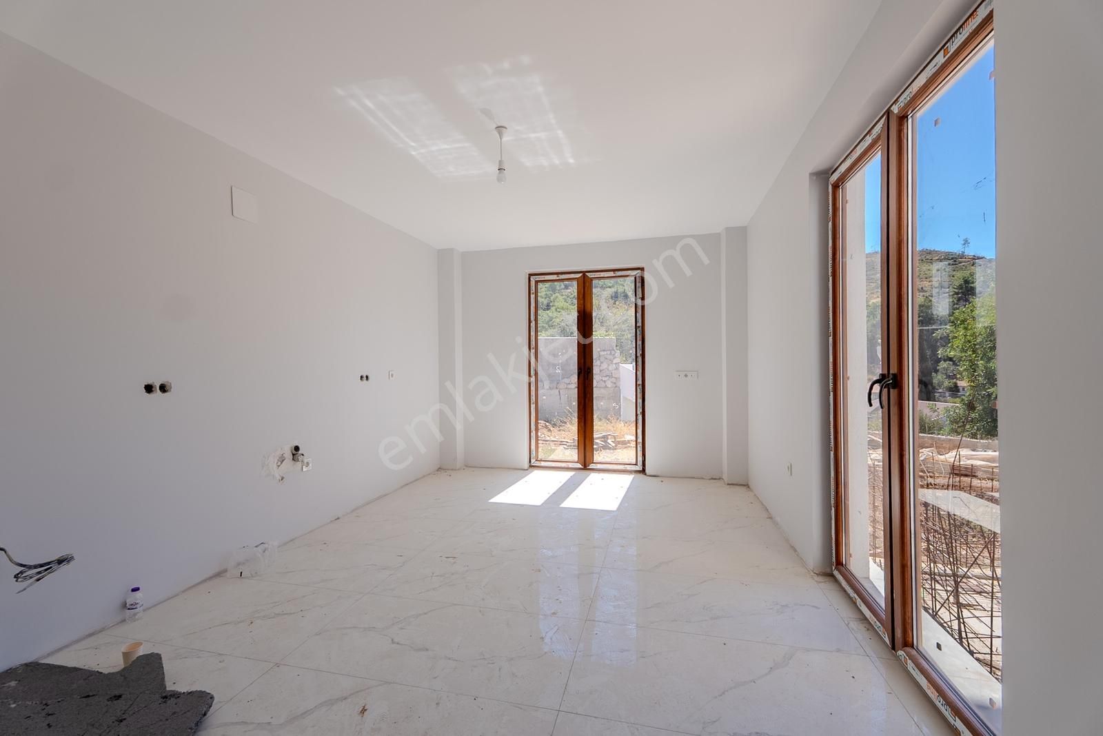 Cb Marina'dan Marmaris Hisarönü'nde Natamam Satılık Villa - Görsel 21