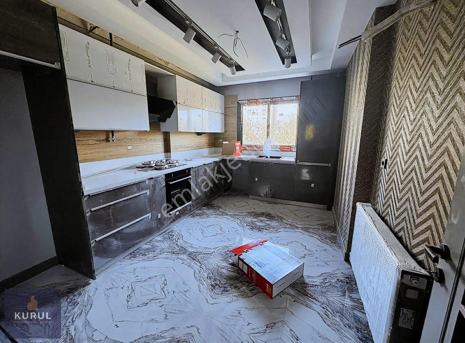 Kurul Gayrimenkulden Kemalpaşa'da Sosyal Donatımlı Satılık 2+1 - Görsel 6