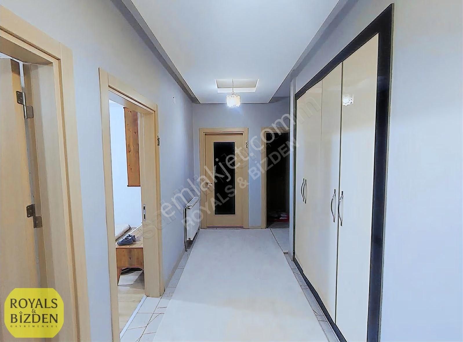 Ahmet Hamdi Göğüş Cadde Cepheli Fuzul,eminevim'e Uygun 3+1 Daire - Görsel 19