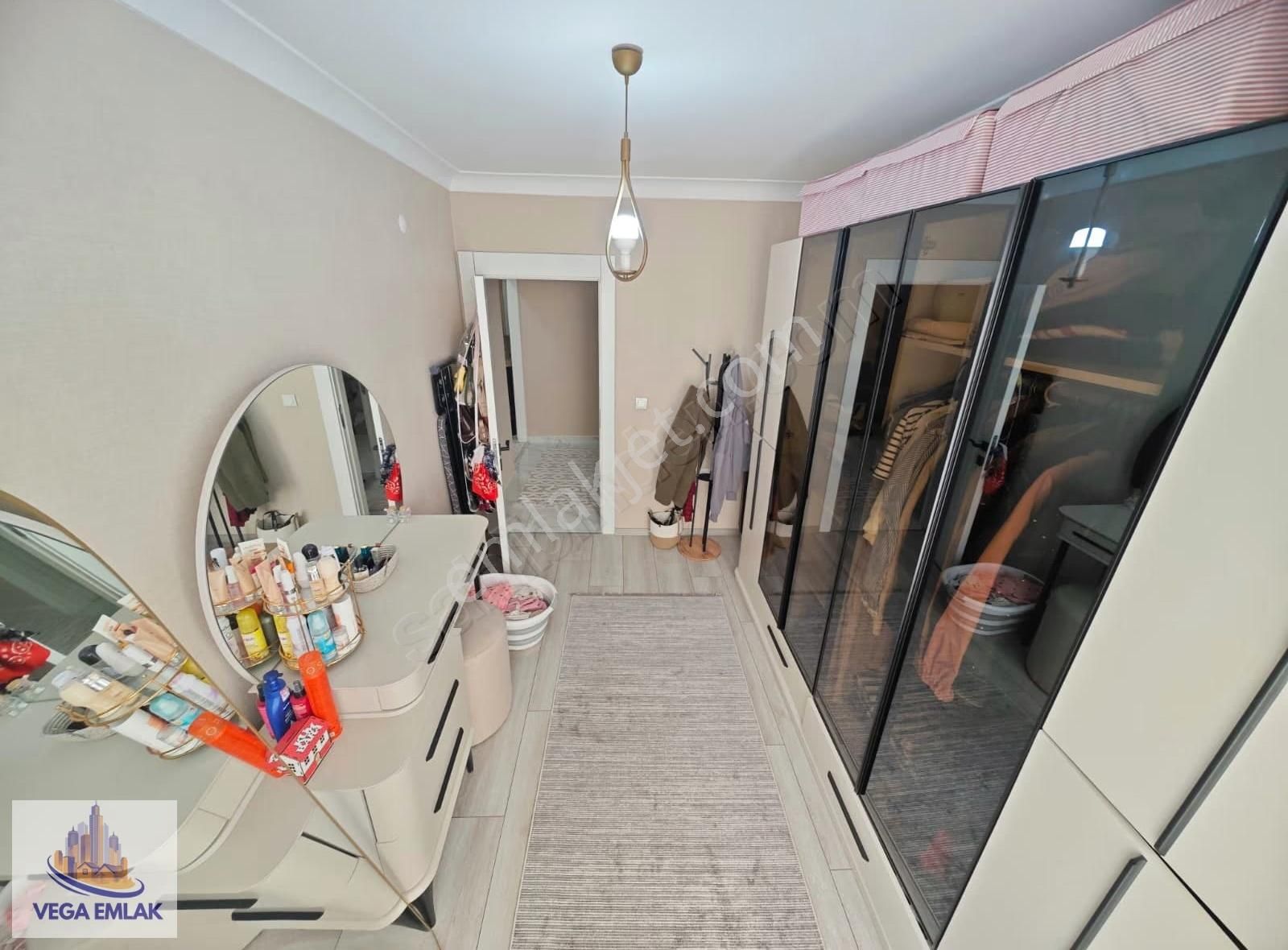 Vega Emlaktan 2025'in Son Fırsat Dairesi Öncephe Full Yapılı 3+1 - Görsel 28