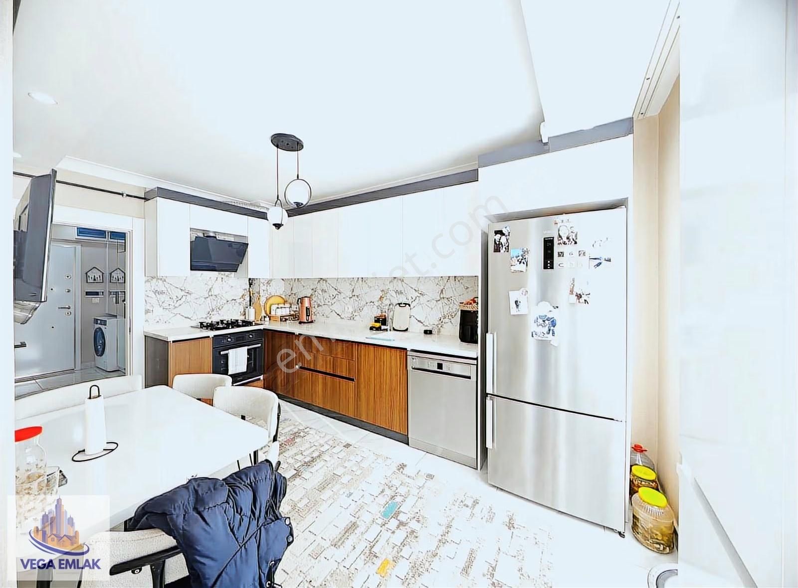 Vega Emlaktan 2025'in Son Fırsat Dairesi Öncephe Full Yapılı 3+1 - Görsel 26