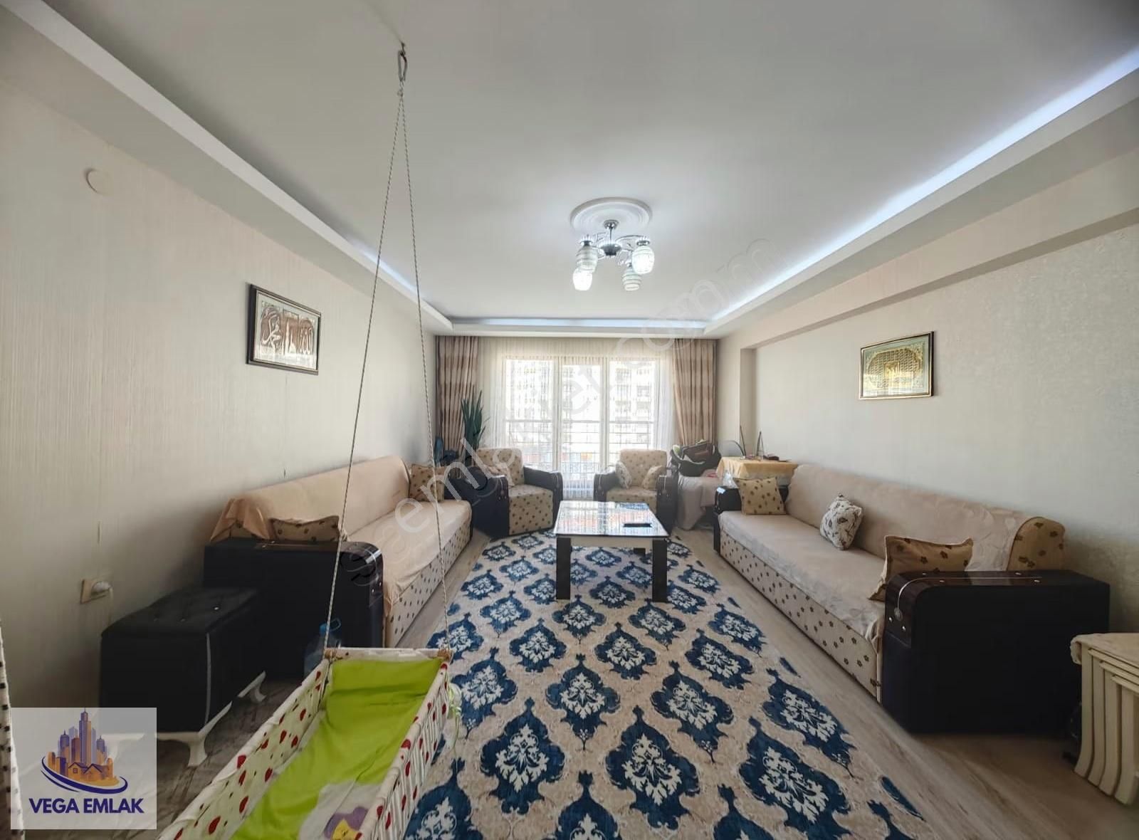 Vega Emlaktan Güneşevler Merkezde Ön Cephe 3+1 Full Site Dairesi - Görsel 9