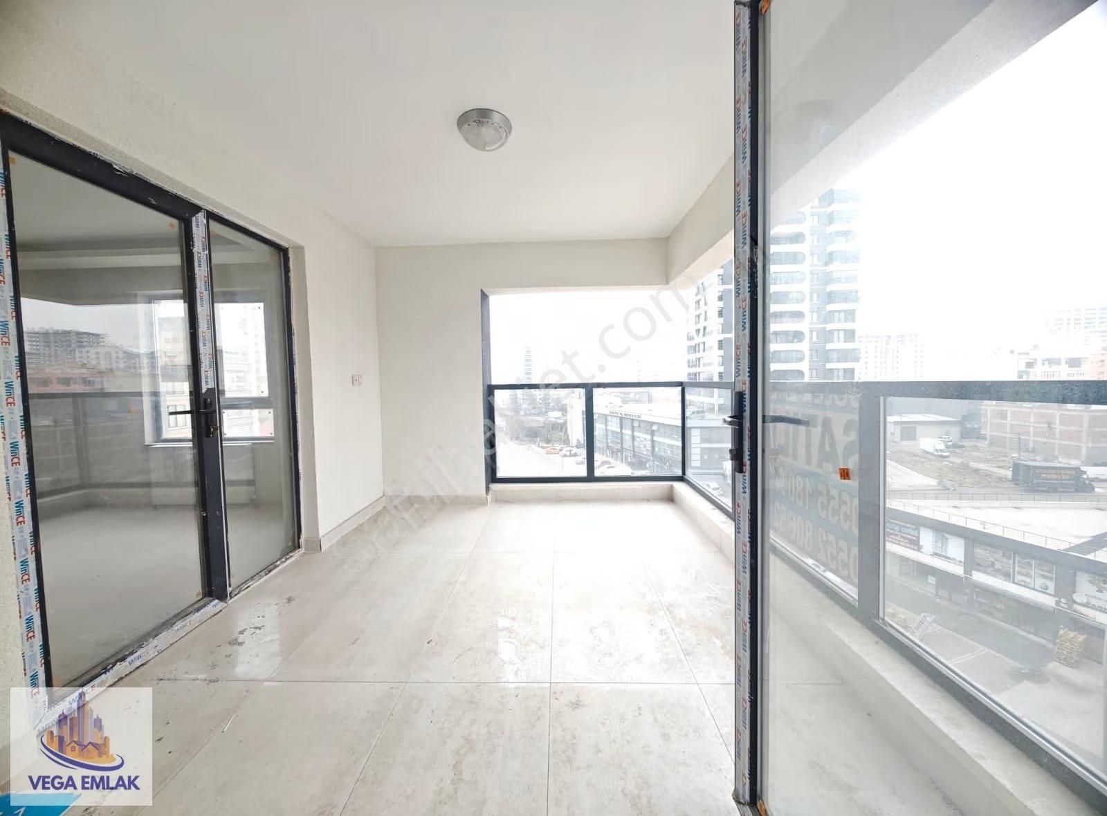 Vega Emlaktan Güneşevler Sınırı Caddede Sıfır 3+1 Site Dairesi - Görsel 20