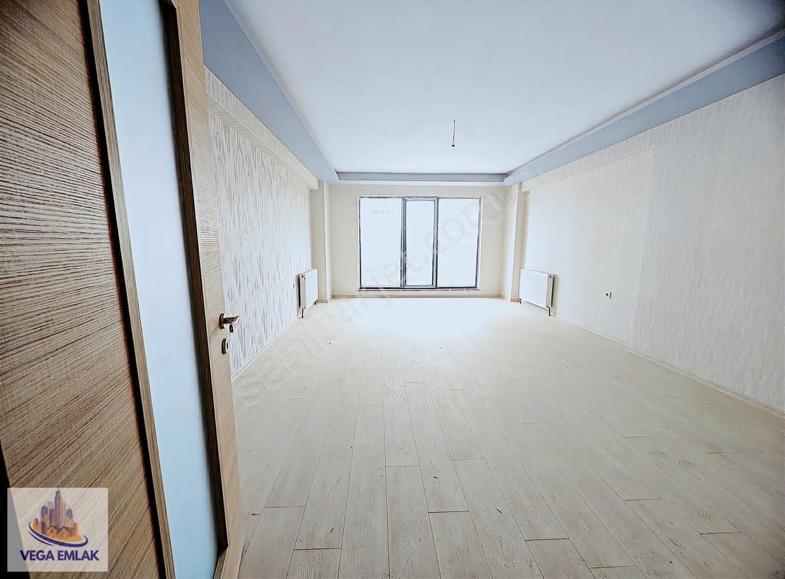 Vega Emlaktan Güneşevler Sınırı Caddede Sıfır 3+1 Site Dairesi - Görsel 4