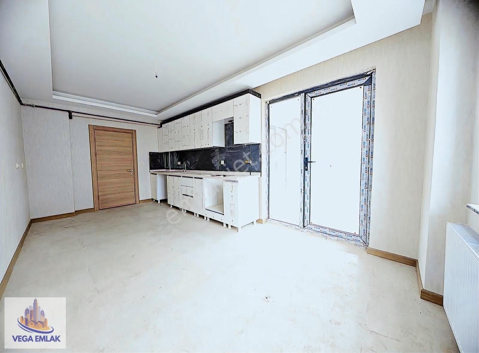 Vega Emlaktan Güneşevler Sınırı Caddede Sıfır 3+1 Site Dairesi - Görsel 10