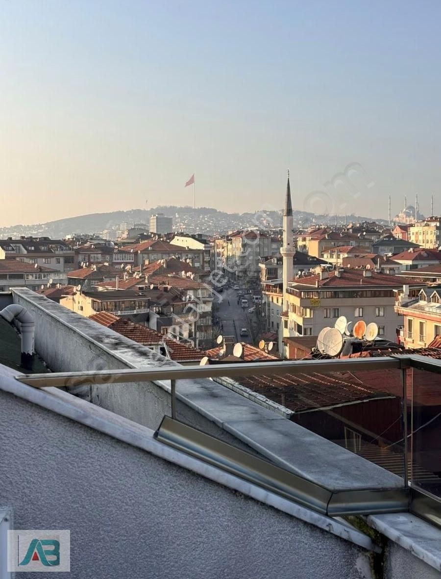 İstiklal Mahallesi Şehzade Evlerin"de 4+1 Kiralık Dubleks Daire - Görsel 3