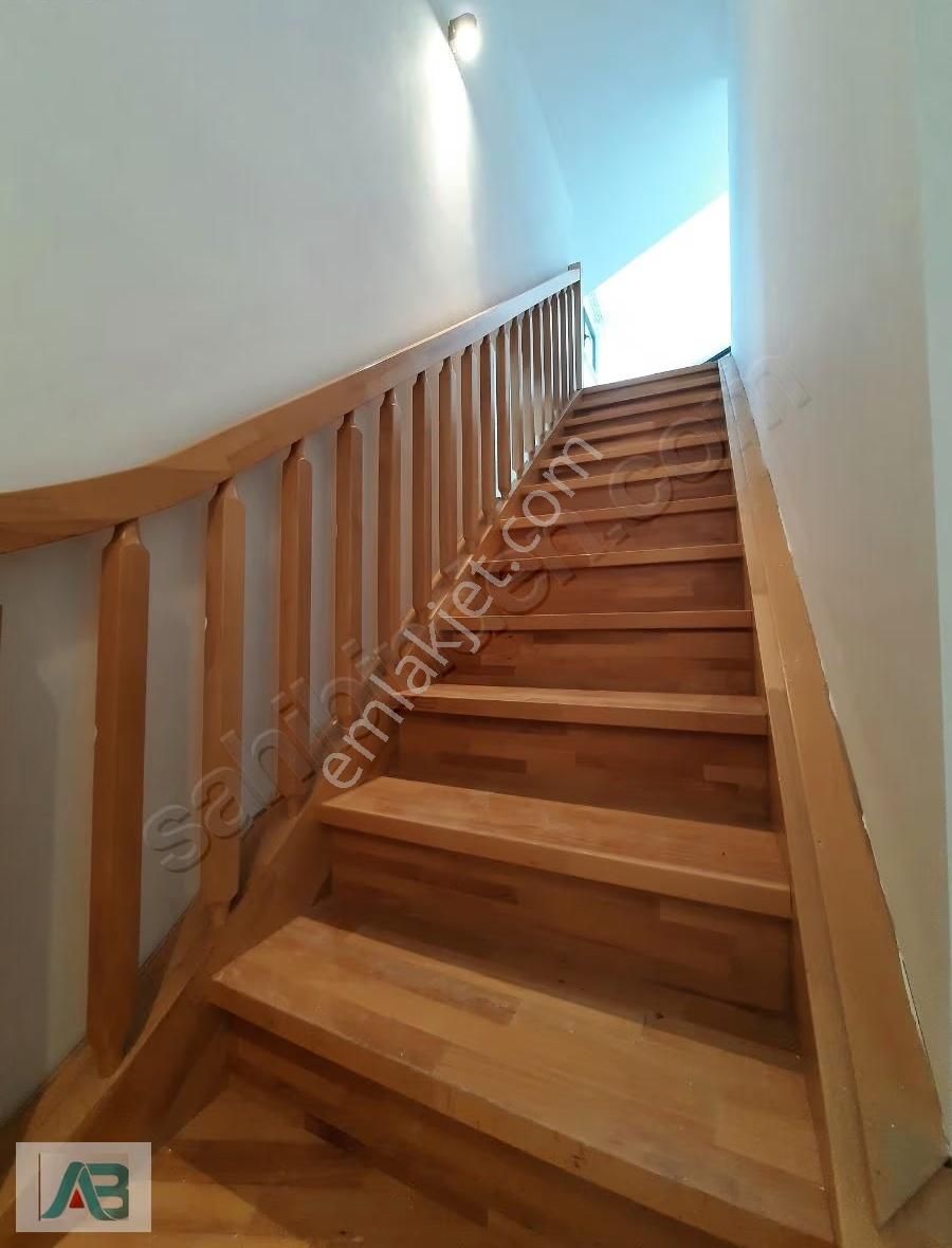 İstiklal Mahallesi Şehzade Evlerin"de 4+1 Kiralık Dubleks Daire - Görsel 2