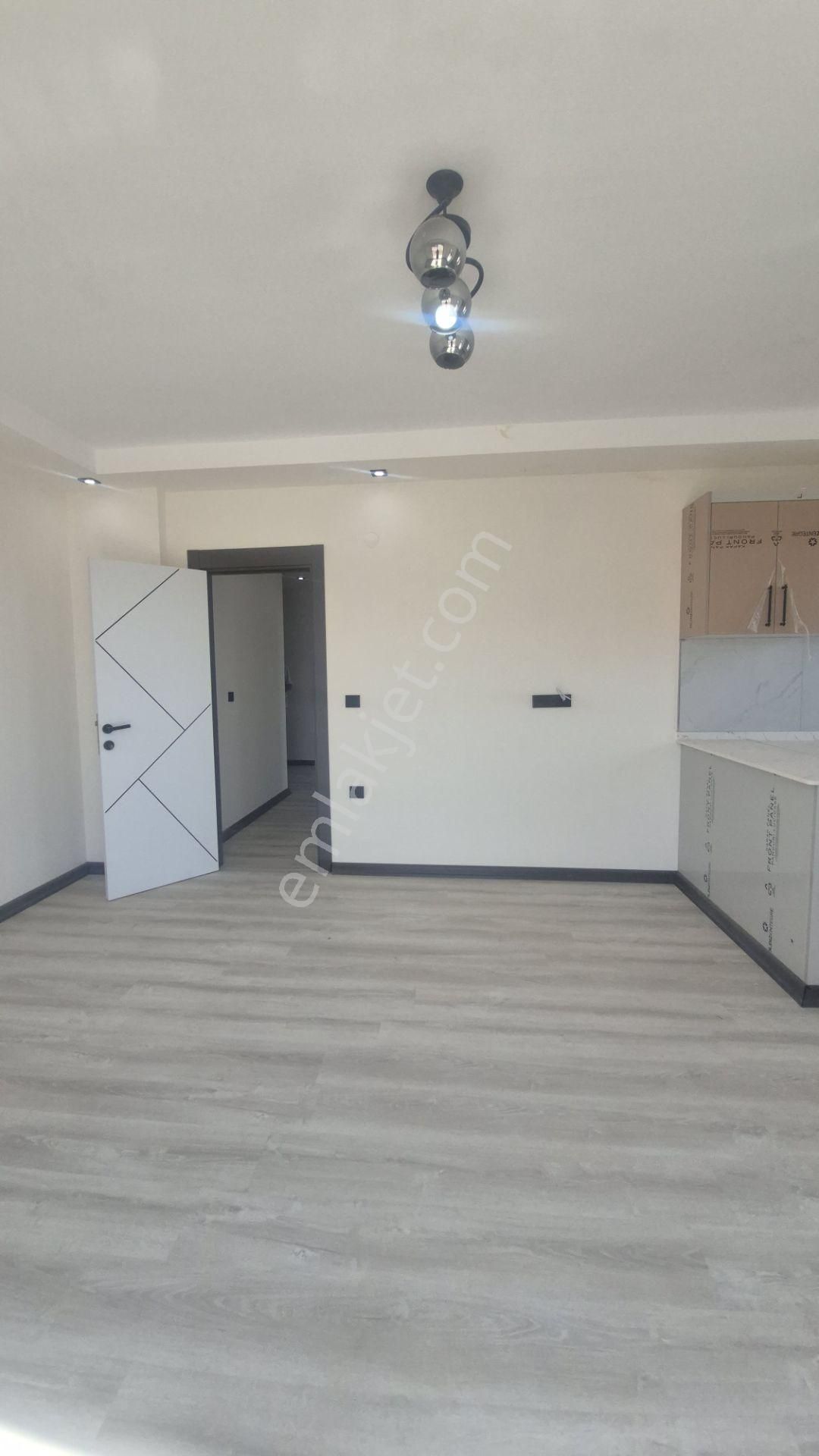 Ege Manzaralı Sıfır Asansörlü 2+1 Satılık Daire - Görsel 6