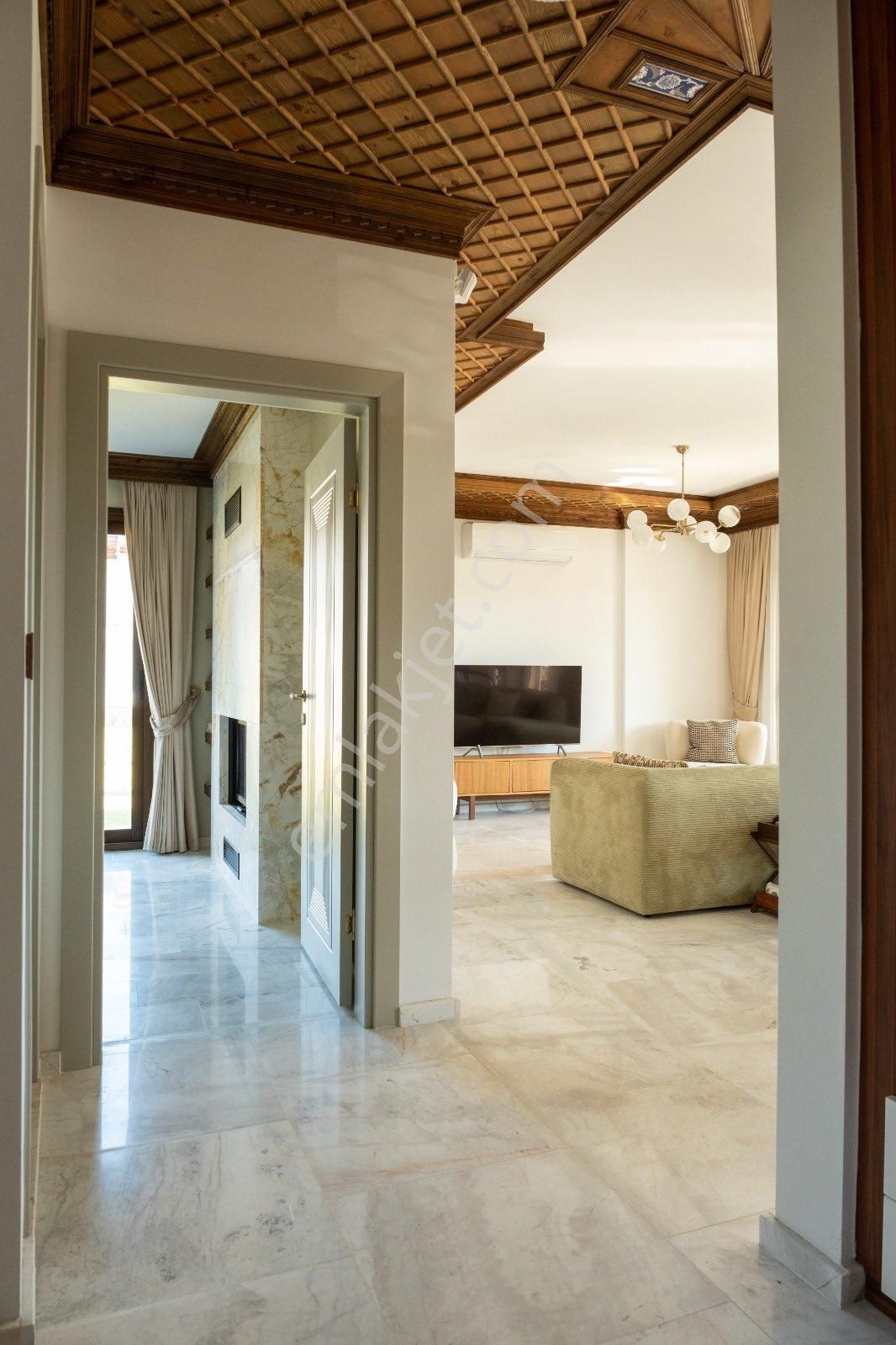 Akyaka-gökova’da Müstakil 750 M2.arsaiçersinde Havuzlu Villa - Görsel 31