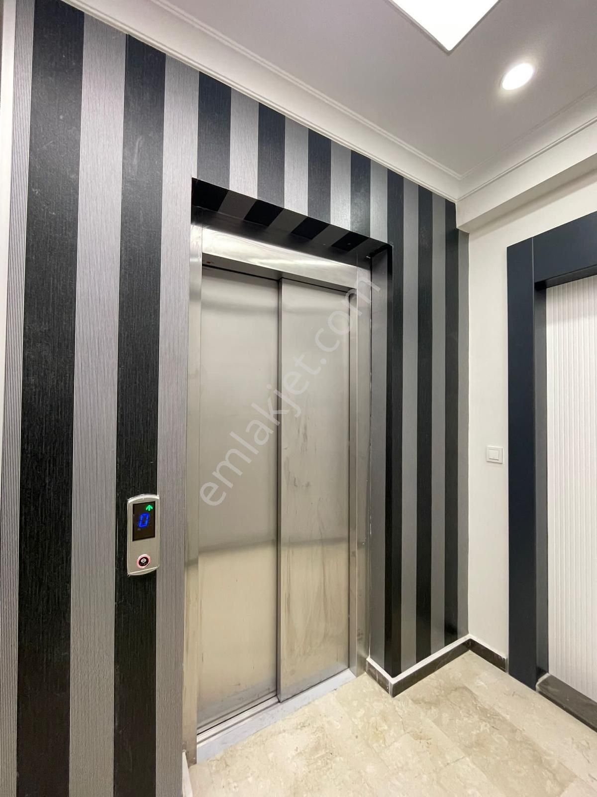 Sultanmurat Mh.'sinde Satılık 2+1 90 M2 Yeni Bina Köşe Başı Merkezi Konumda - Görsel 32