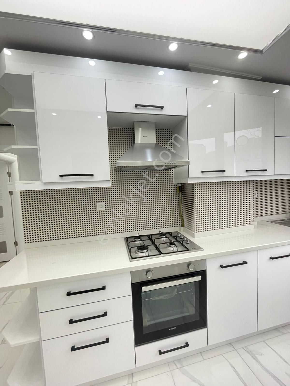 Sultanmurat Mh.'sinde Satılık 2+1 90 M2 Yeni Bina Köşe Başı Merkezi Konumda - Görsel 5