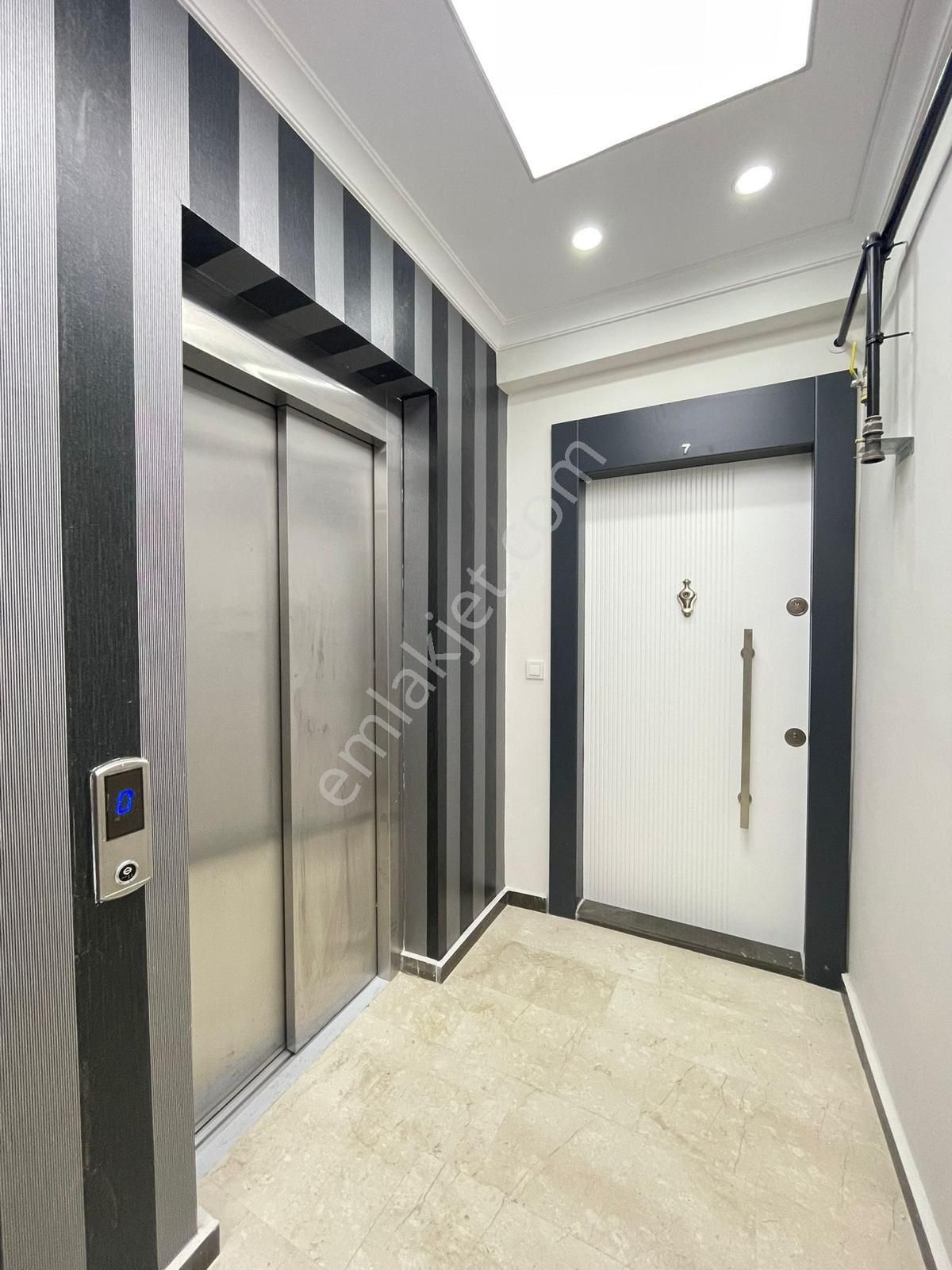 Sultanmurat Mh.'sinde Satılık 2+1 90 M2 Yeni Bina Köşe Başı Merkezi Konumda - Görsel 31