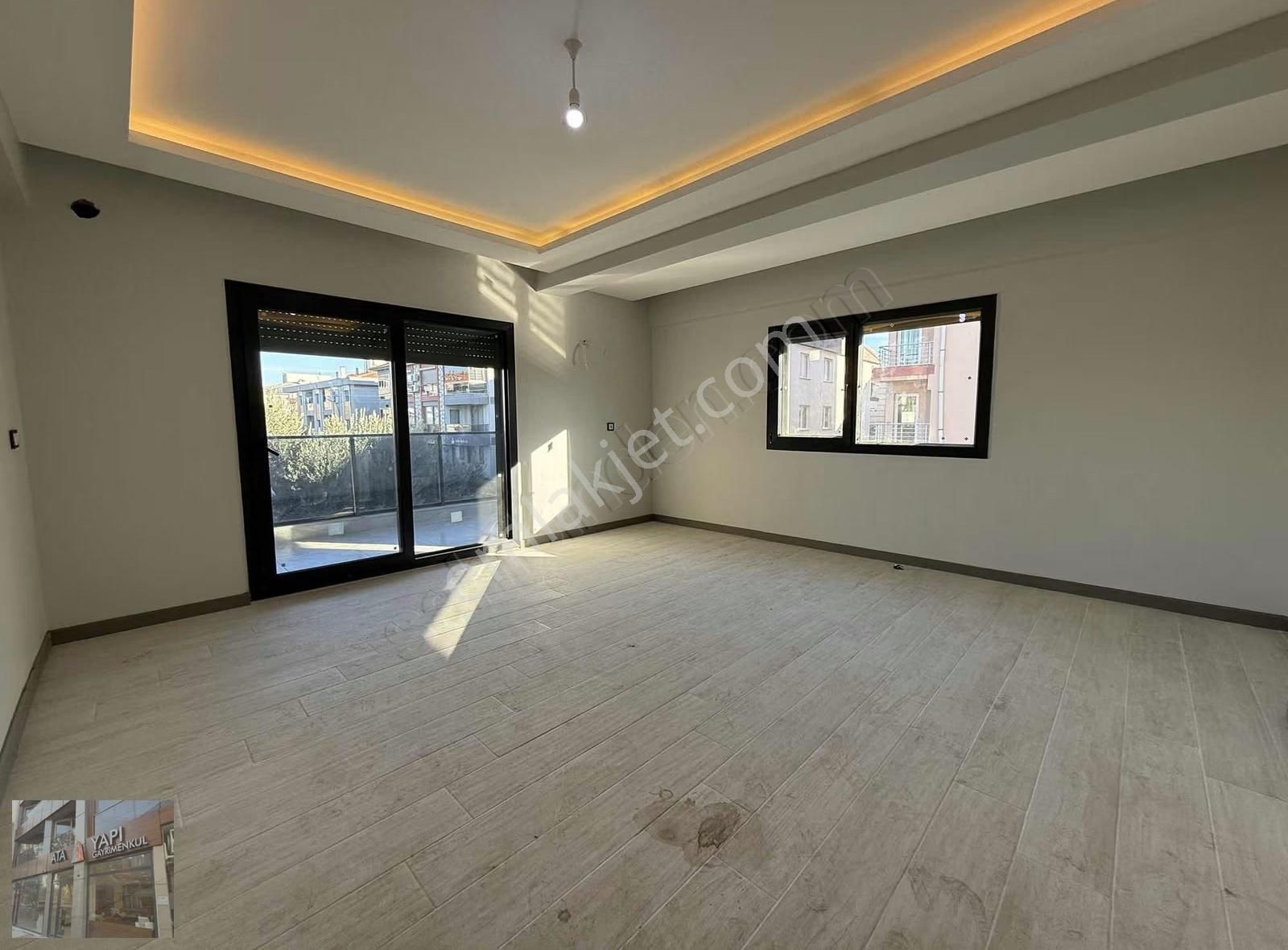 Ata Yapıdan Fatihte Arakat Ön Cephe Premium 3+1 Kiralık Daire - Görsel 28