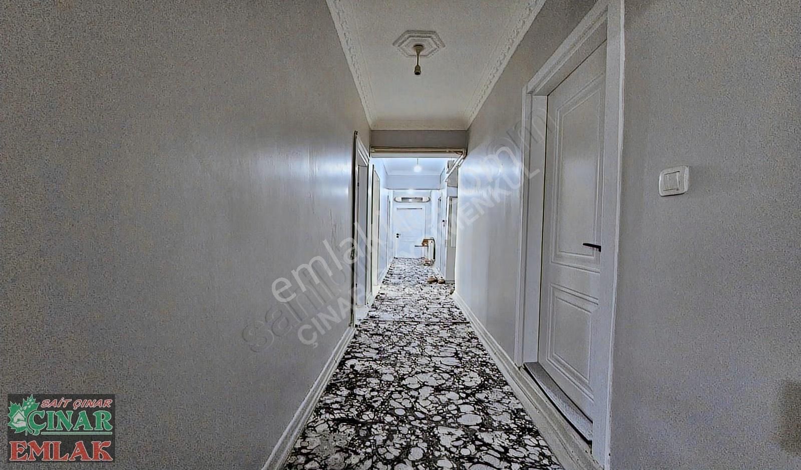 Çınardan Hem Merkezi Hem Geniş Alanıyla Fırsat 3+1 Giriş Dairesi - Görsel 33