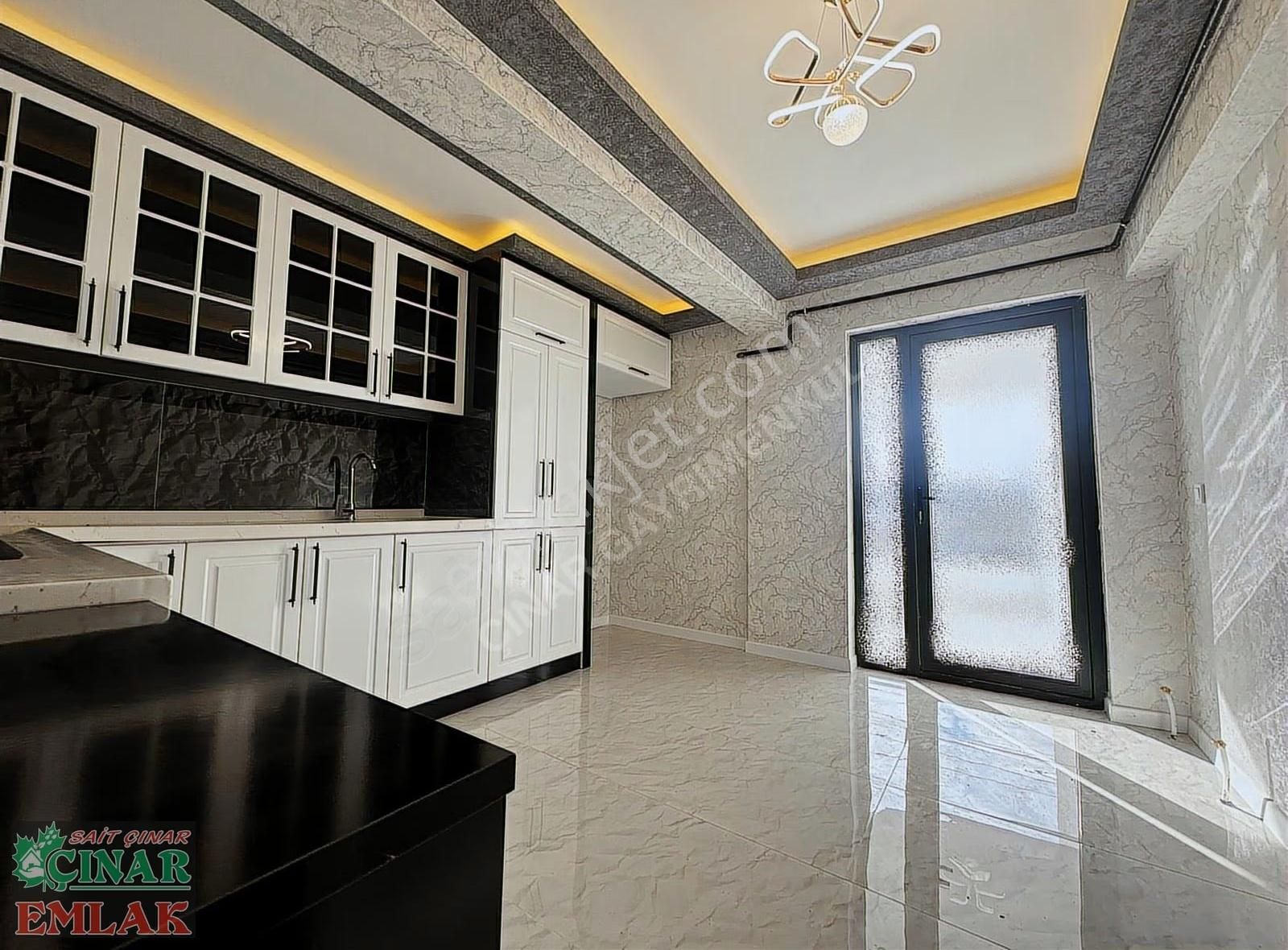 Çınar'dan 2+1 Park Cepheli Full Yapılı Ara Kat Dairesi Satışta!! - Görsel 10