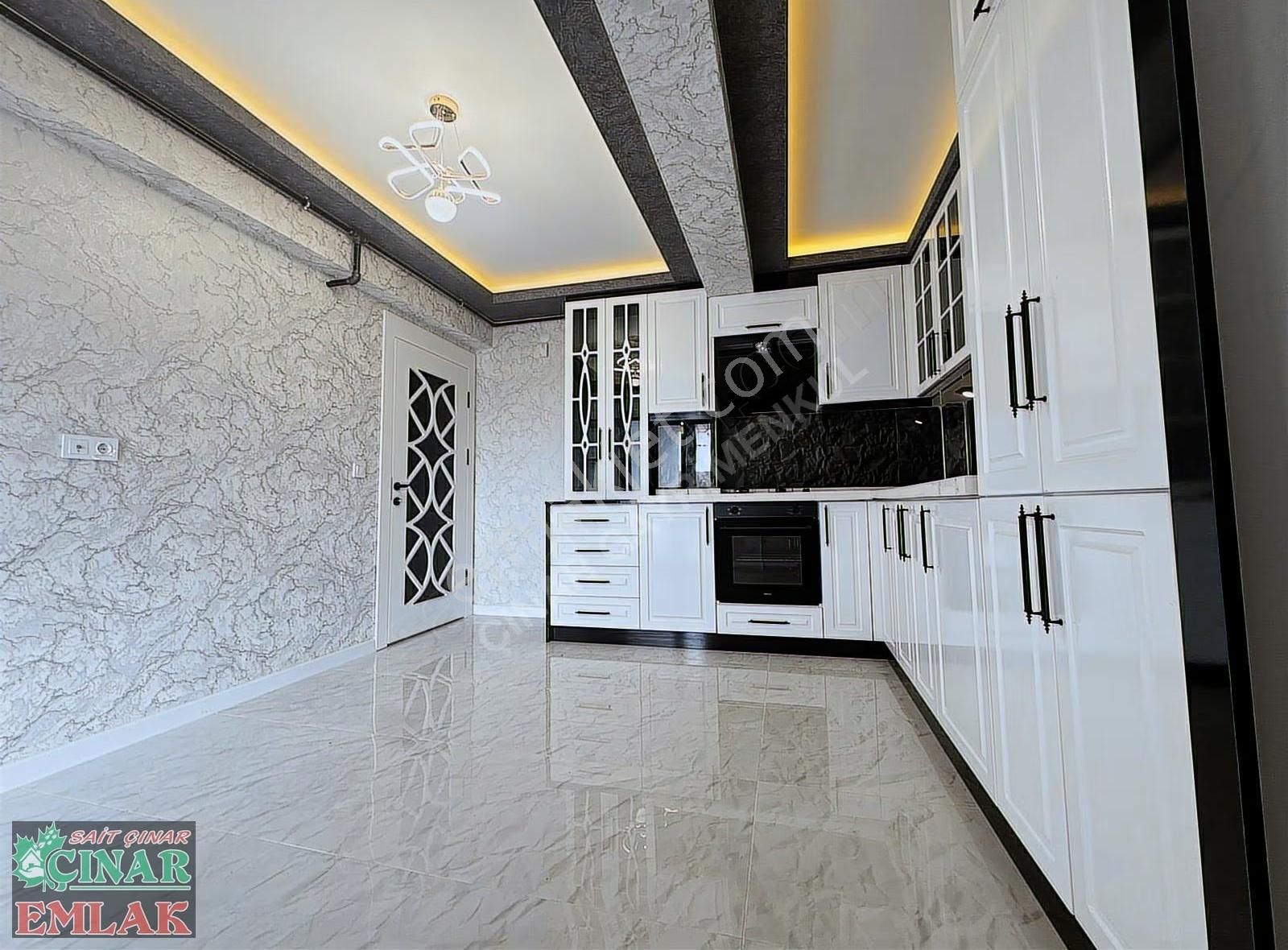 Çınar'dan 2+1 Park Cepheli Full Yapılı Ara Kat Dairesi Satışta!! - Görsel 31