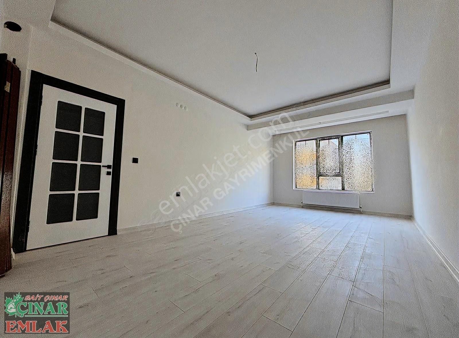 Çınar'dan Konfor Alanı Yüksek Merkezi Konumda 3+1 Arakat Dairesi - Görsel 21