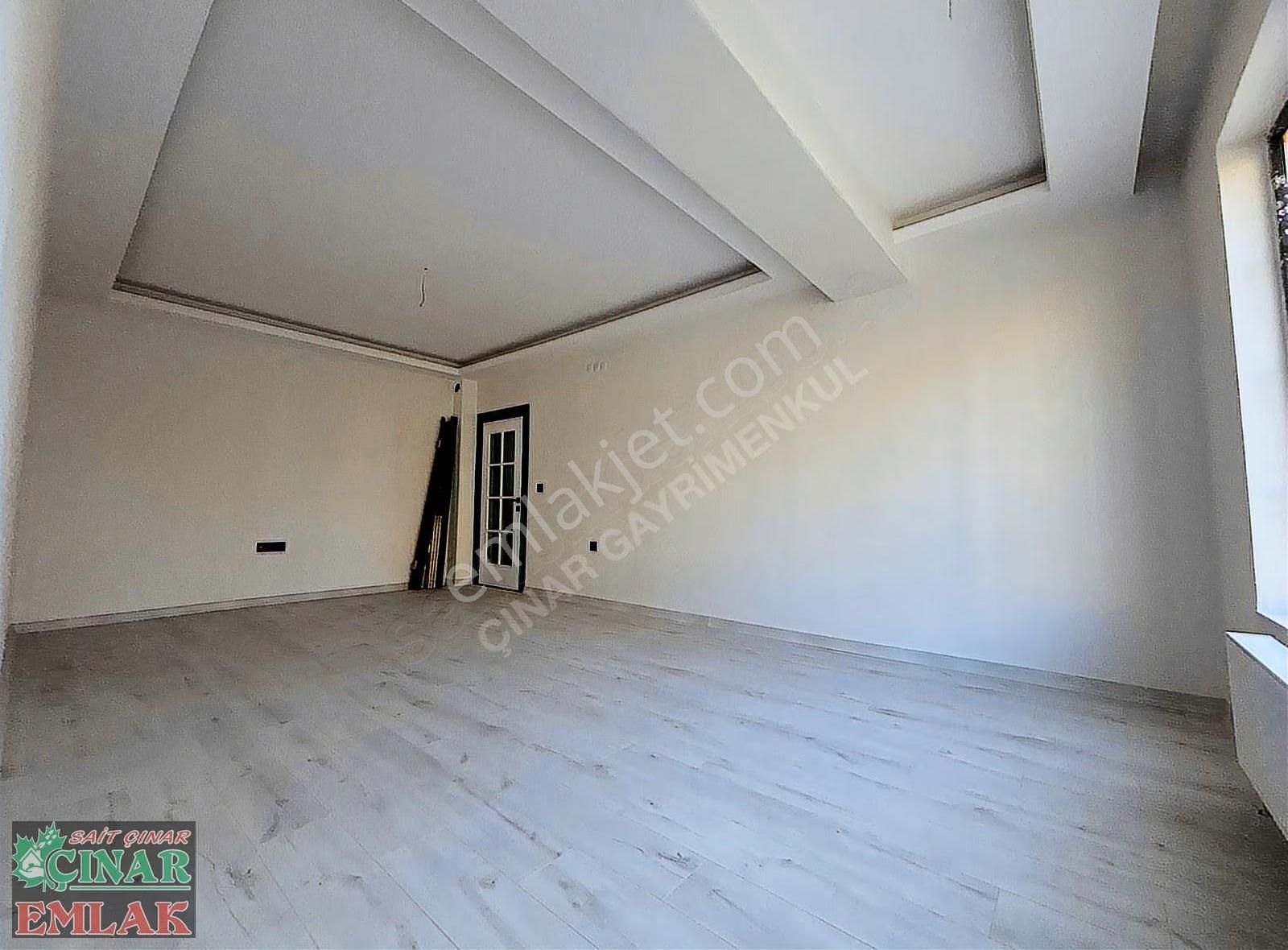 Çınar'dan Konfor Alanı Yüksek Merkezi Konumda 3+1 Arakat Dairesi - Görsel 20