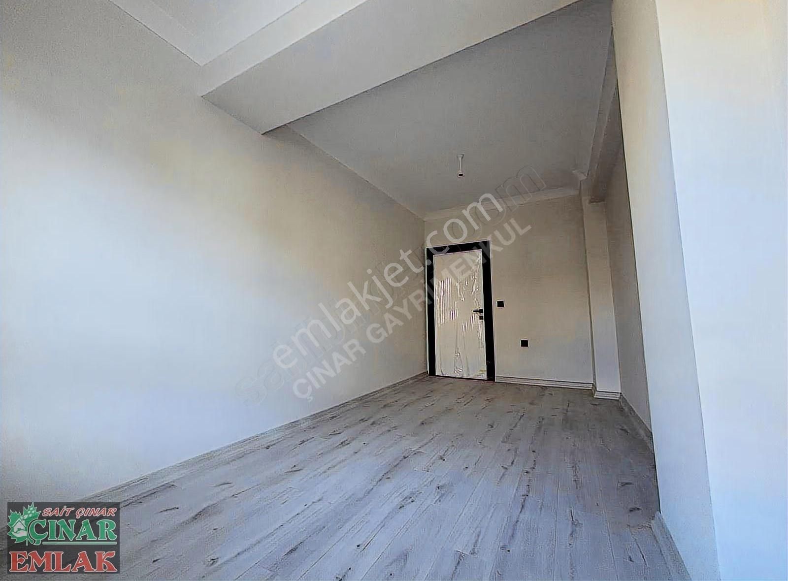 Çınar'dan Konfor Alanı Yüksek Merkezi Konumda 3+1 Arakat Dairesi - Görsel 15