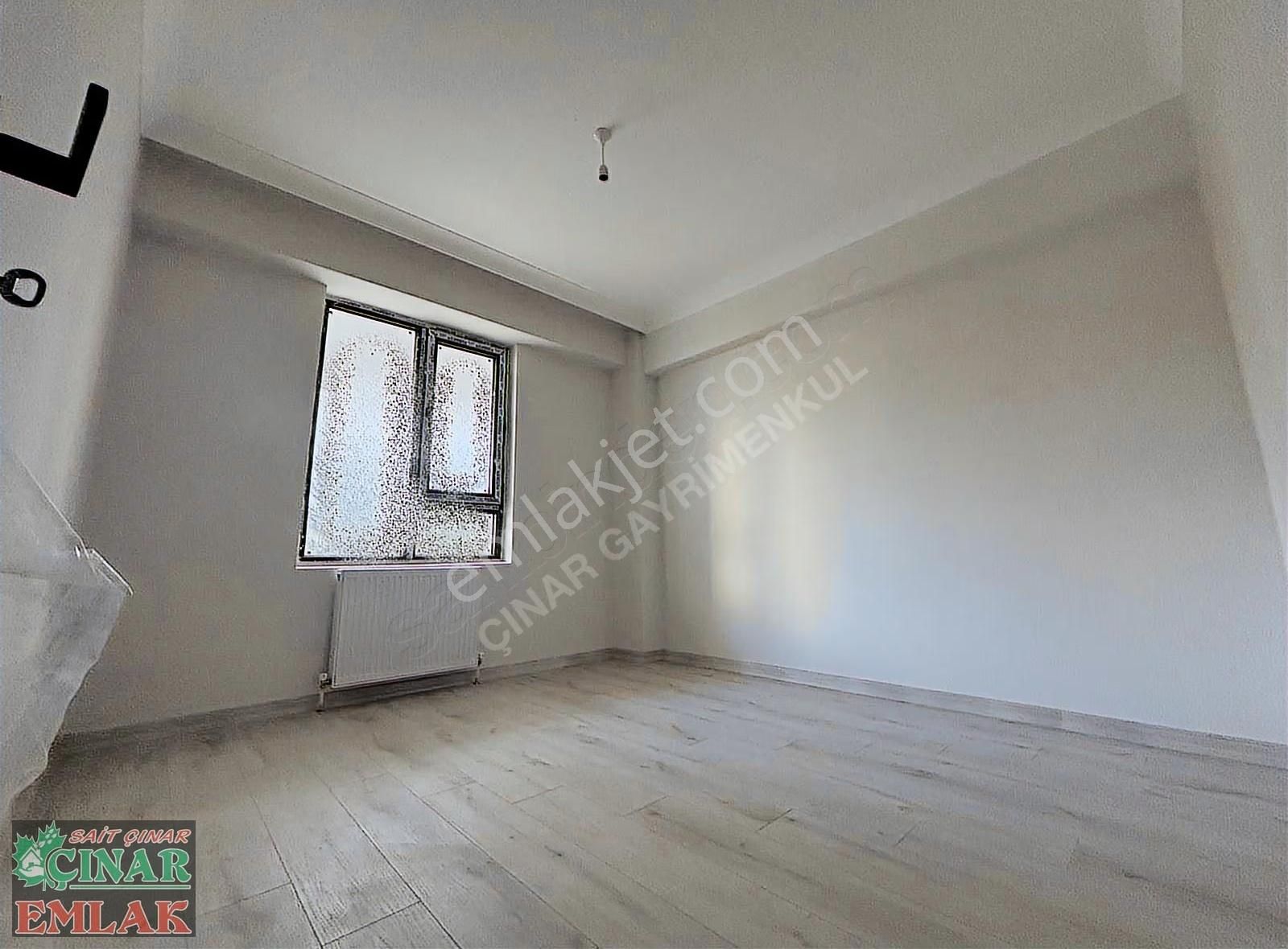 Çınar'dan Her Yere Rahat Ulaşım Sağlayan Geniş 3+1 Giriş Dairesi - Görsel 8