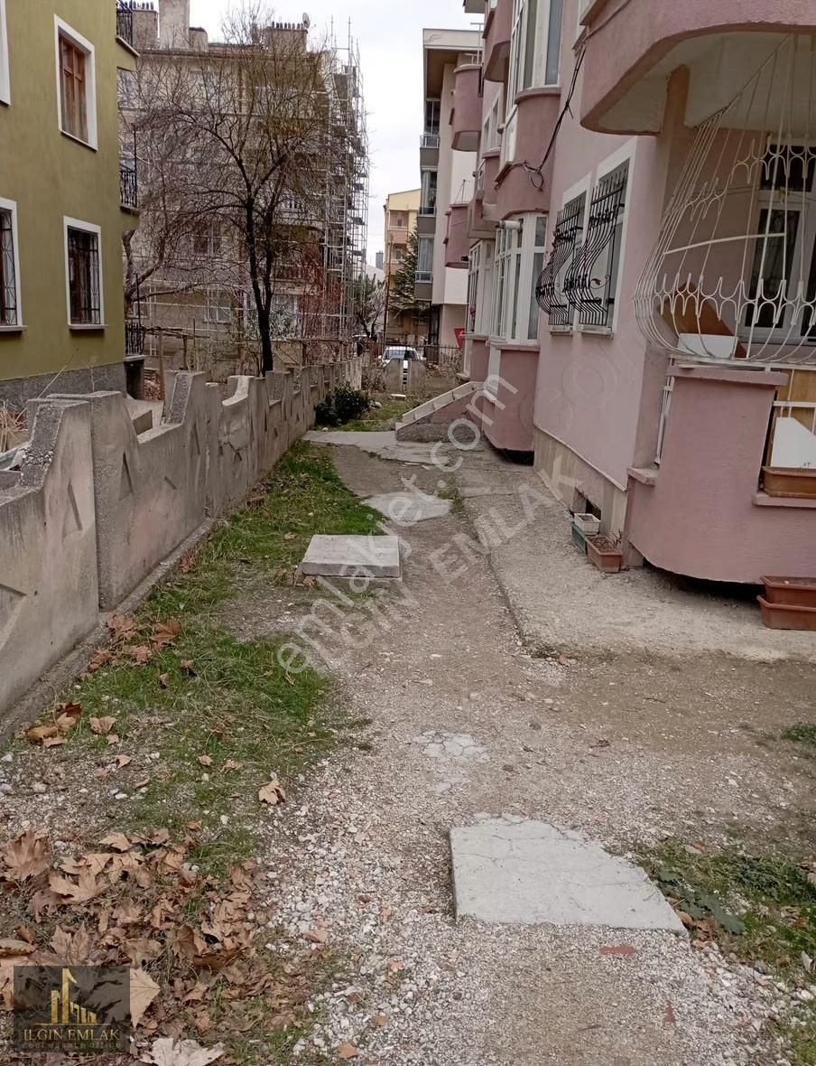 Alavardı Mahallesinde Hesaplı 2+1 Satılık Daire - Görsel 21