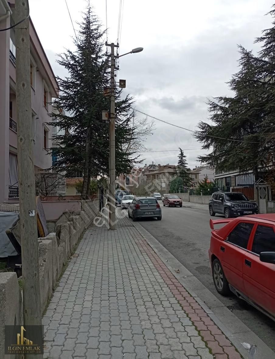 Alavardı Mahallesinde Hesaplı 2+1 Satılık Daire - Görsel 20