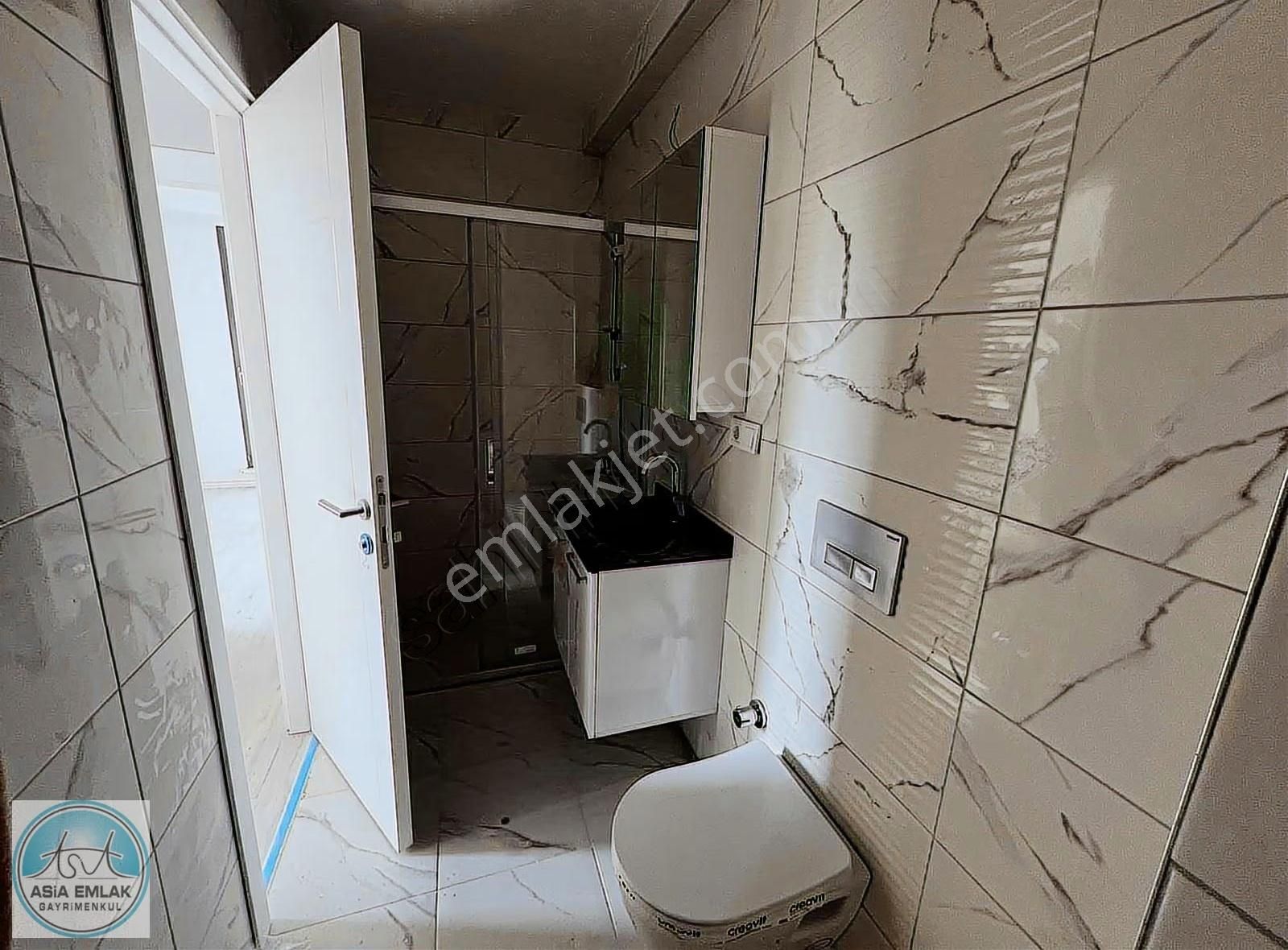 Asia Dan Gedik Üniversitesi Yakını Geniş 1+1 Kiralık Daire - Görsel 2