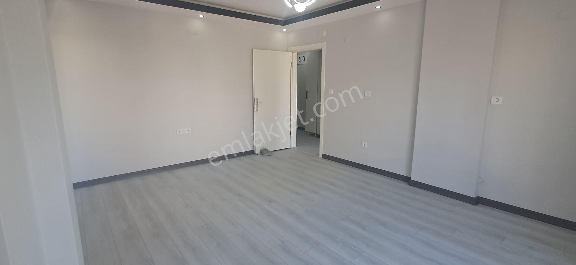 Didim Merkezi Konumda Masrafsız Ön Cephe 2+1 Satılık Daire - Görsel 11