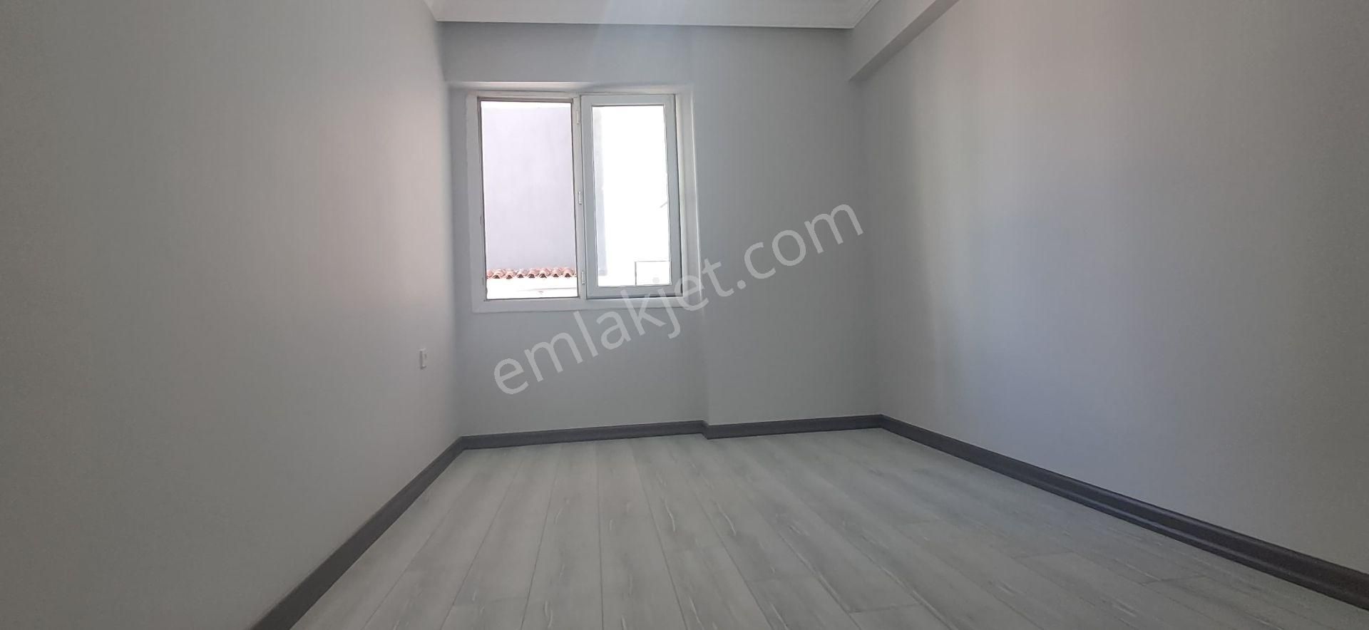 Didim Merkezi Konumda Masrafsız Ön Cephe 2+1 Satılık Daire - Görsel 3