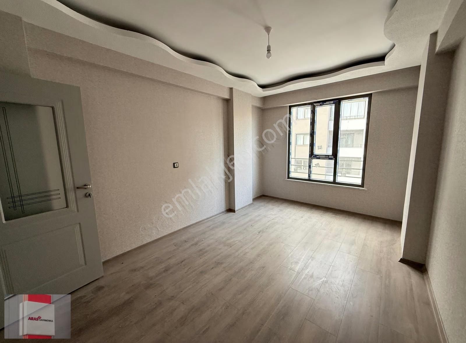 Fetih Cad. Hacıveys Zade Mah.site İçi 2+1 Ara Kat Sıfır Daireler - Görsel 5