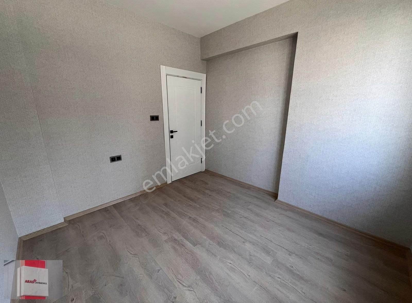 Selehattin Eyyubi Mahallesi Satılık Sıfır 4+1 Zemin Kat Dair - Görsel 18