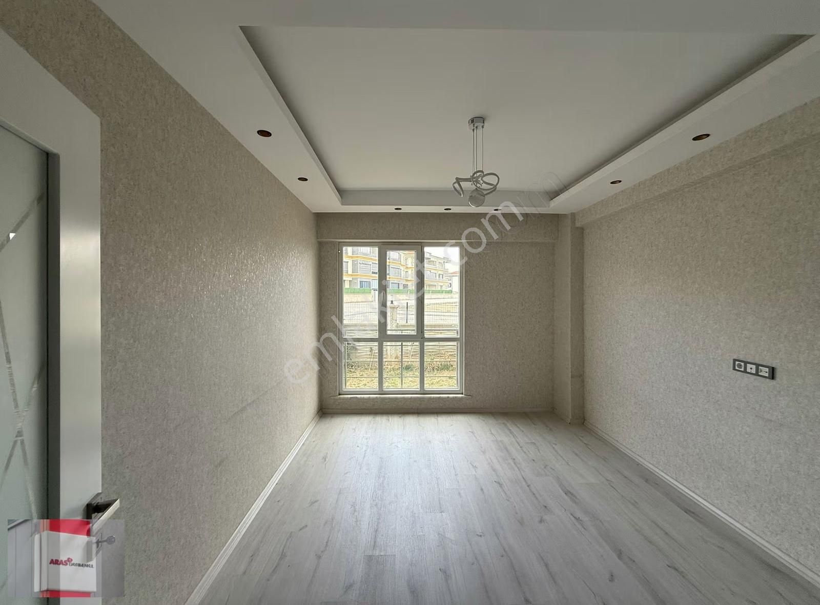 Aras Gyo Dan Selehattin Eyyubi Mahallesi Satılık Geniş 3+1 Daire - Görsel 32