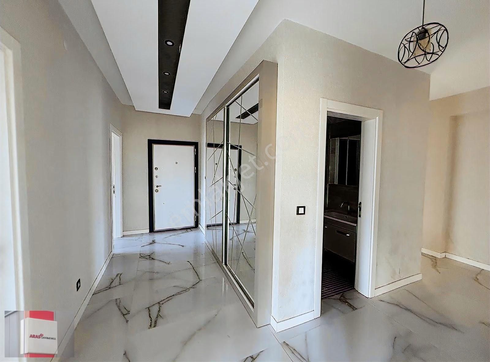 Aras Gyo Dan Selehattin Eyyubi Mahallesi Satılık Geniş 3+1 Daire - Görsel 17