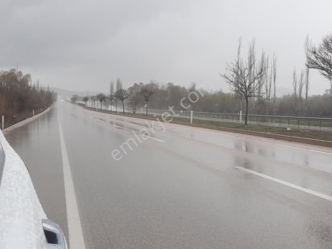 İşyeri Yapımına Uygun Ana Yola Sıfır Arazi - Görsel 9