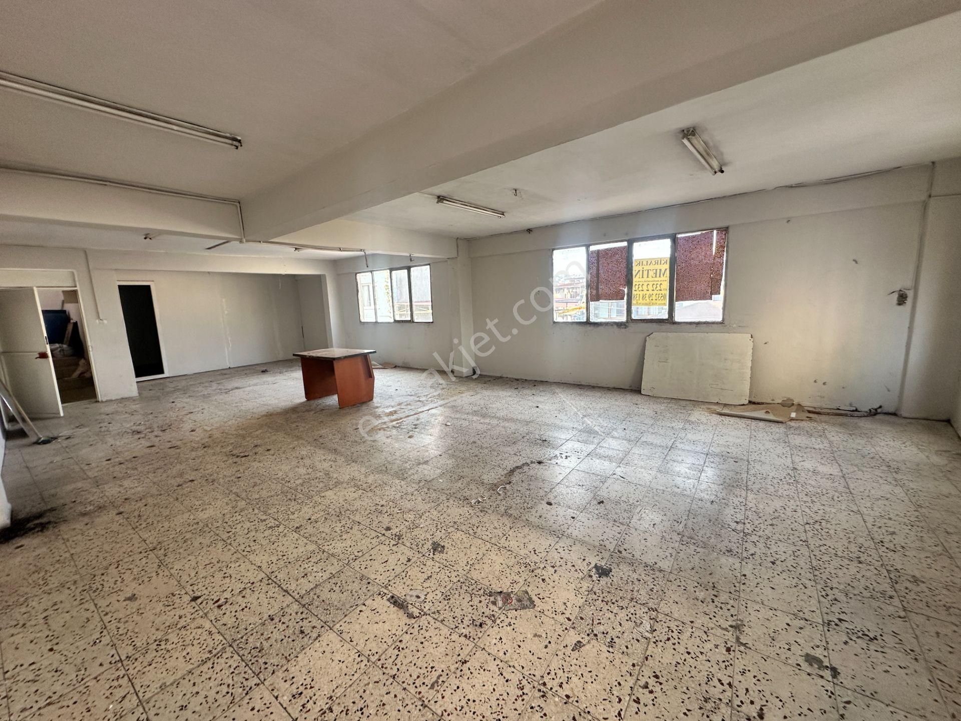 Çalışkan_dan Karabağlar Kaymakkuyu Da 250 M2 Kiralık İşyeri - Görsel 2