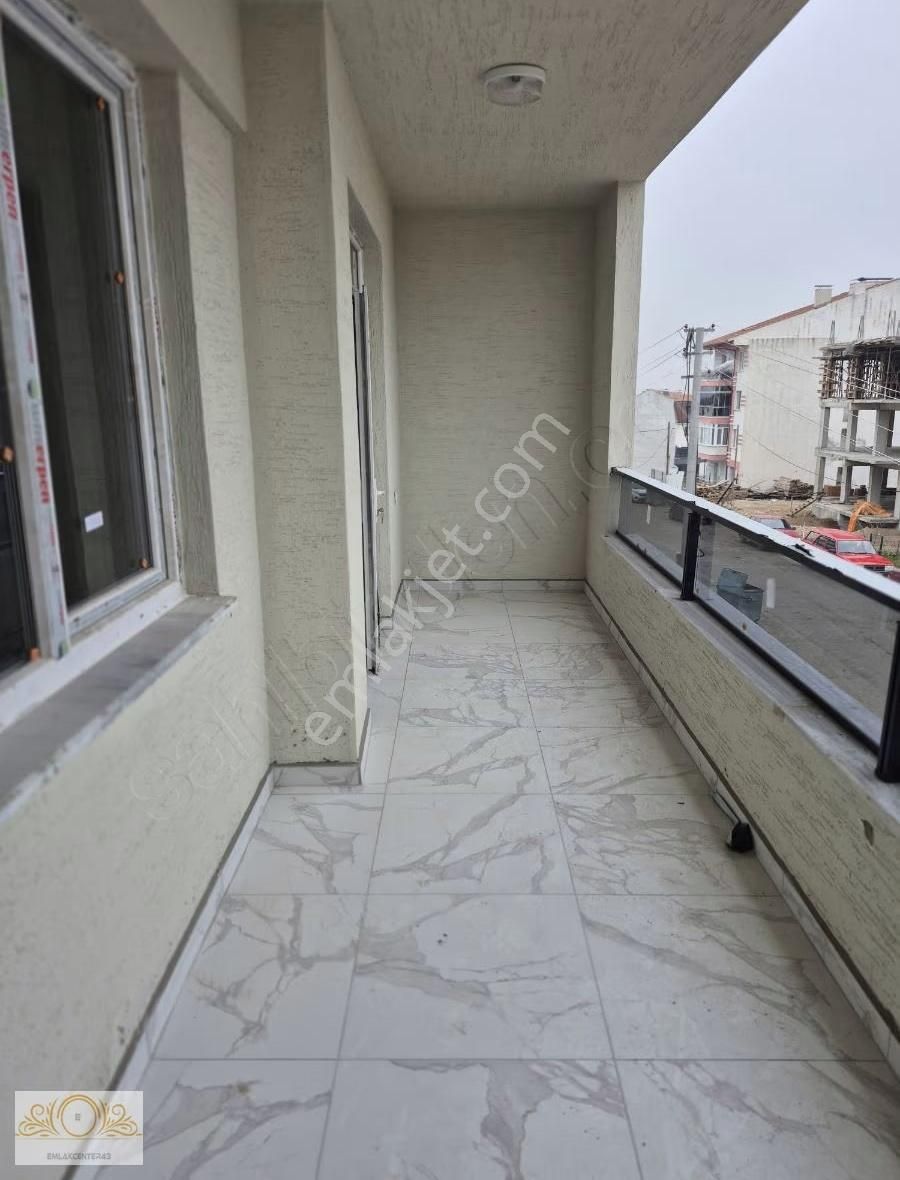 Emlak Centerden Zafertepe Sağlık Ocağı Yanı Satılık 2+1daireler - Görsel 8