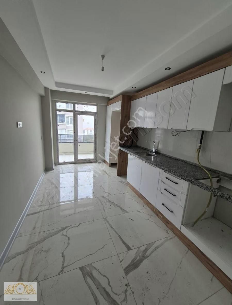 Emlak Centerden Zafertepe Sağlık Ocağı Yanı Satılık 2+1daireler - Görsel 2