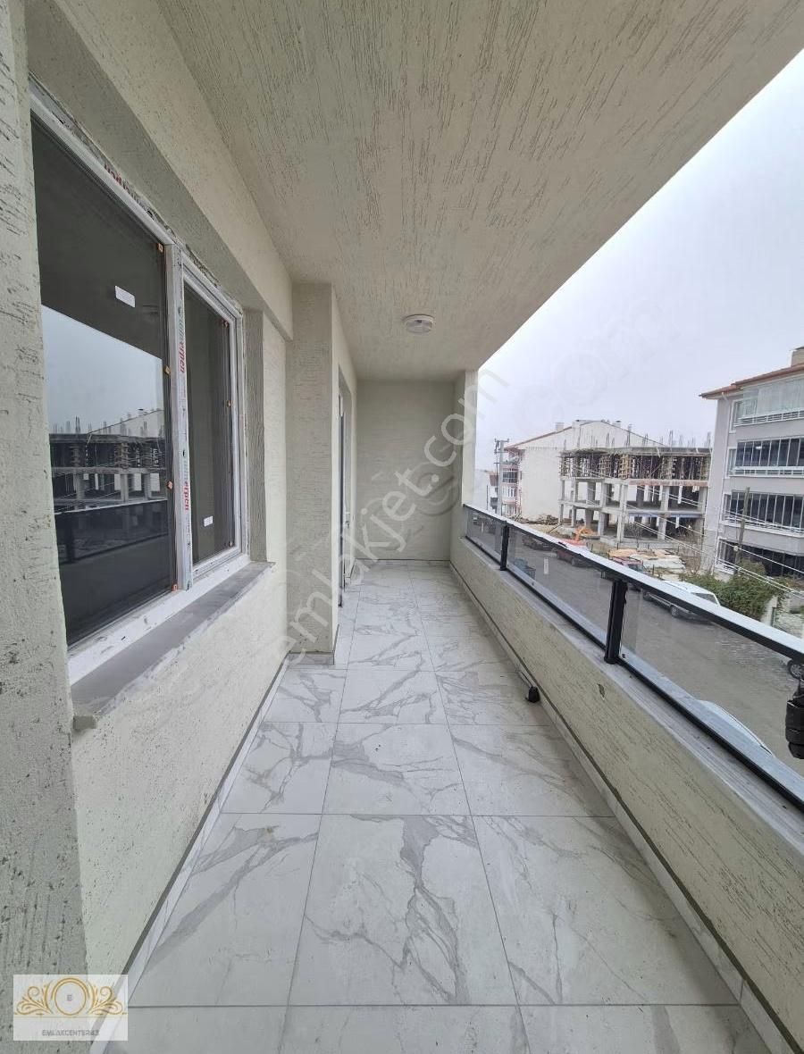 Emlak Centerden Zafertepe Sağlık Ocağı Yanı Satılık 2+1daireler - Görsel 6