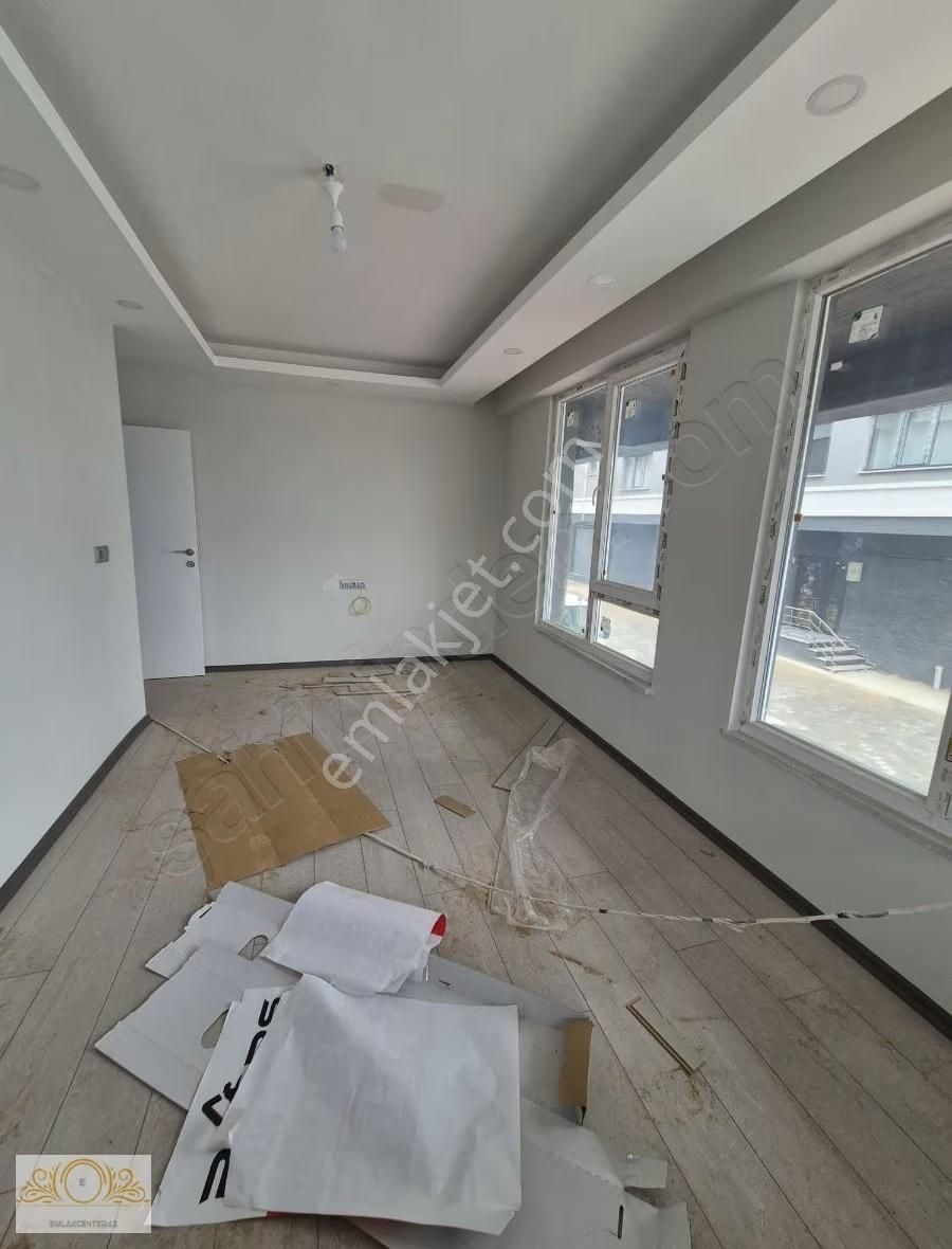 Emlak Centerden Sporkentte Satılık Ekonomik 3+1daire - Görsel 3