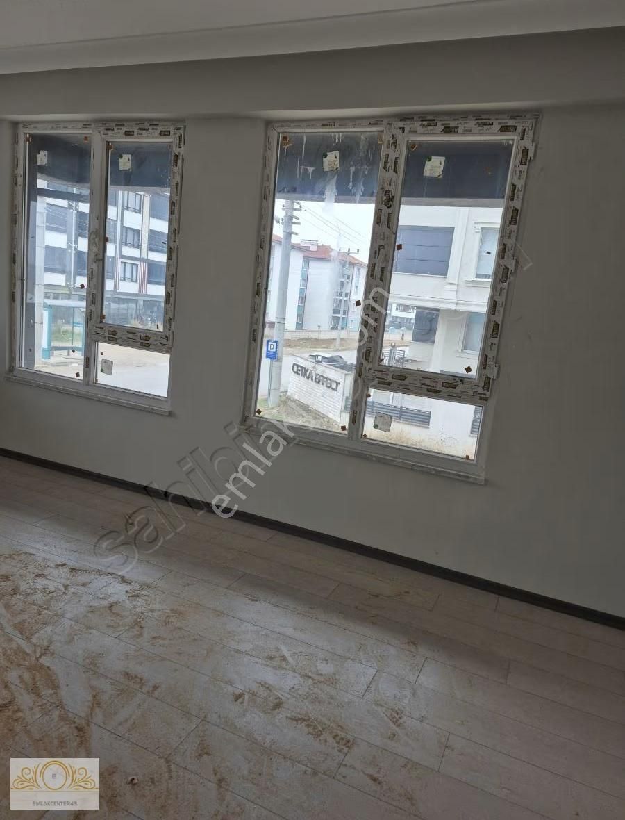 Emlak Centerden Sporkentte Satılık Ekonomik 3+1daire - Görsel 8