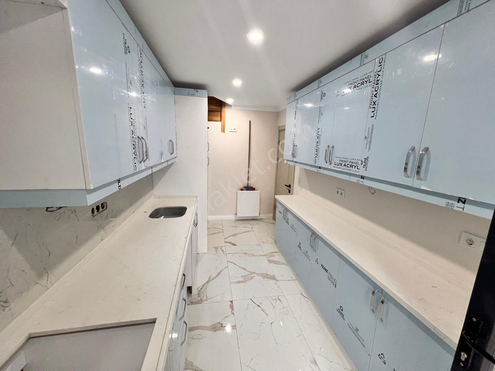 İmren Gayrimenkulden Satılık Gültepe Mh. 4+1 180 M2 Lüks Yapım Dubleks - Görsel 6