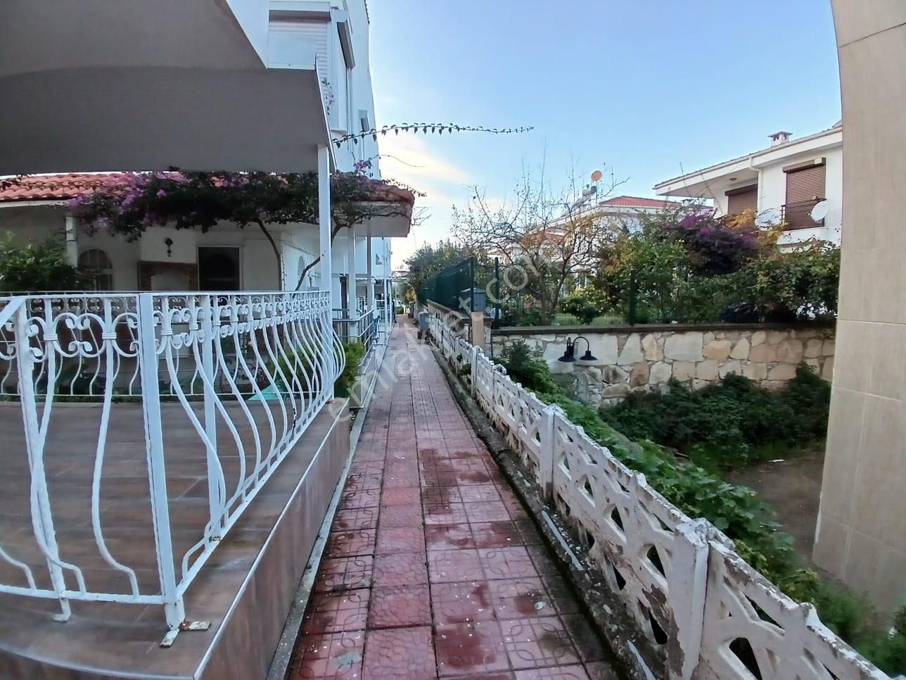 Kuşadası Kadınlar Denizi Bölgesi’nde Satılık Triplex - Görsel 6